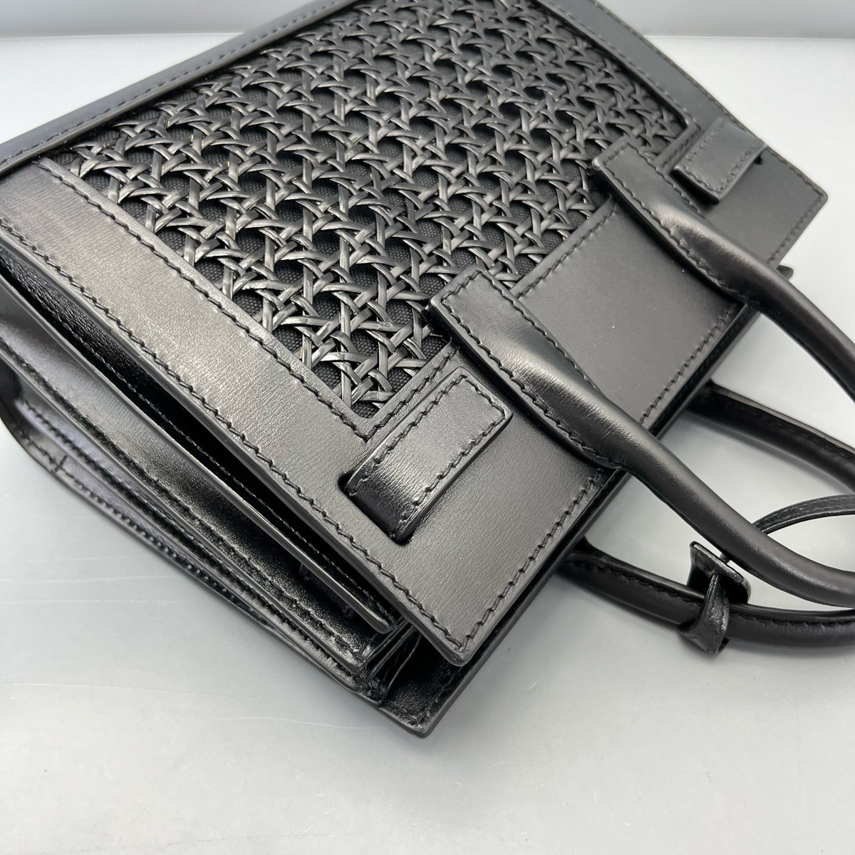 Saint Laurent - Sac de Jour - Leather - Black - (mini)