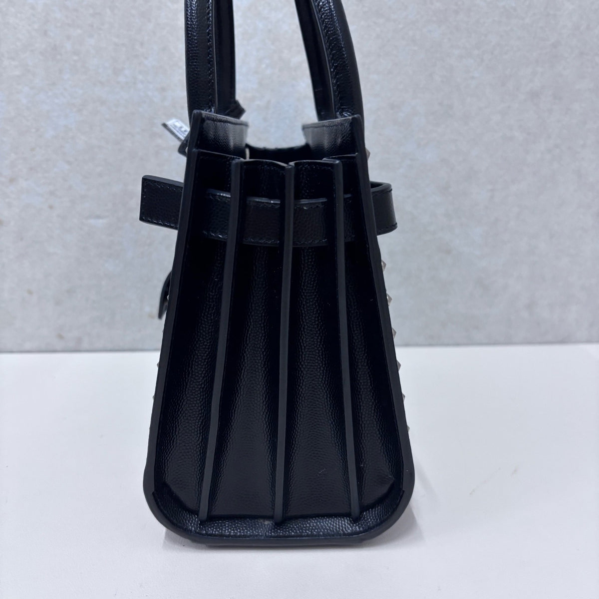Saint Laurent - Sac de Jour - Leather - Black - (Small)