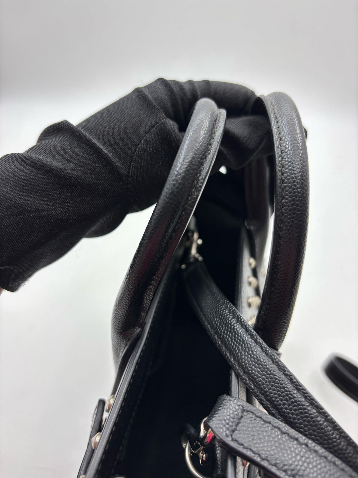 Saint Laurent - Sac De Jour - Leather - Black - (small)