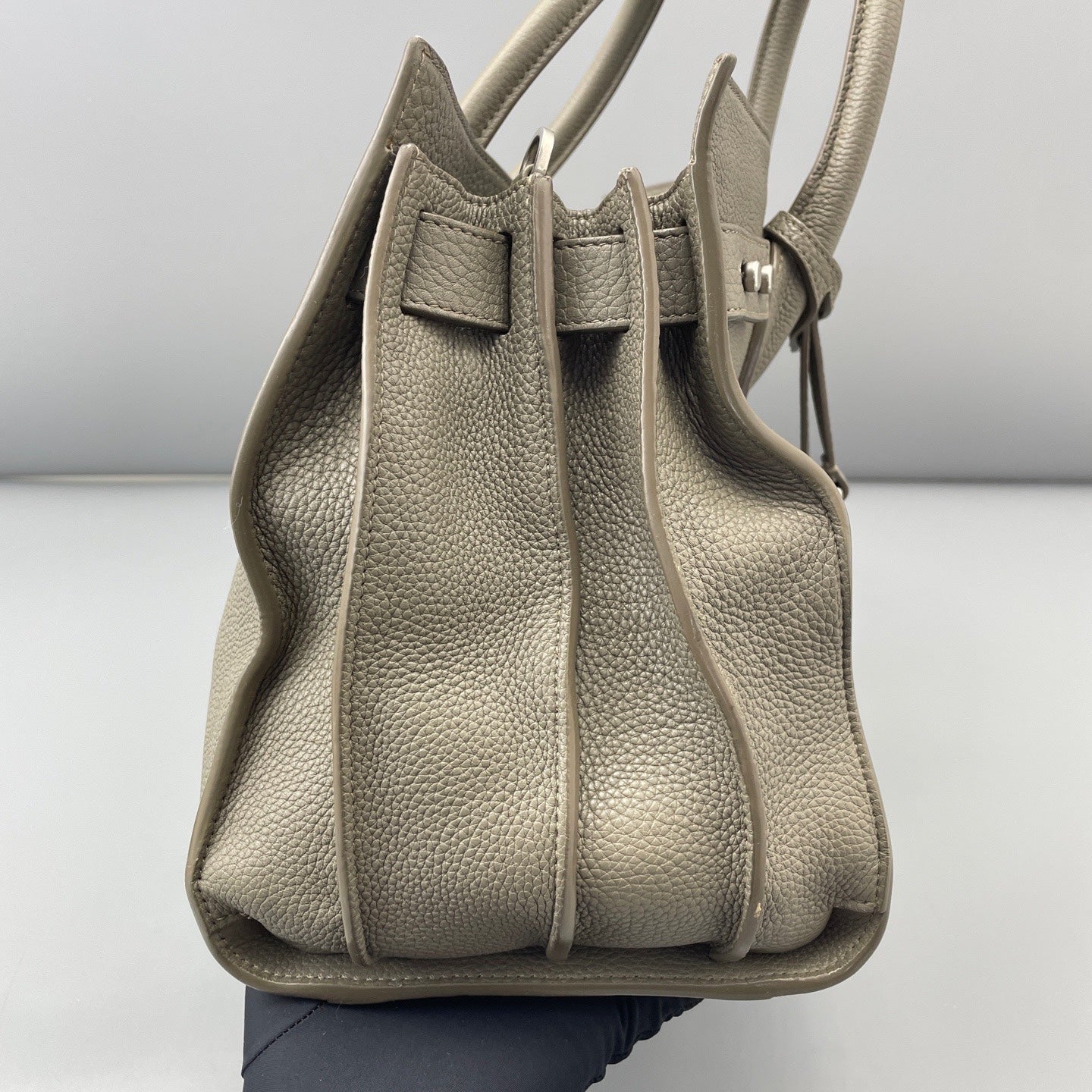 Saint Laurent - Sac de Jour - Leather - Grey - (medium)