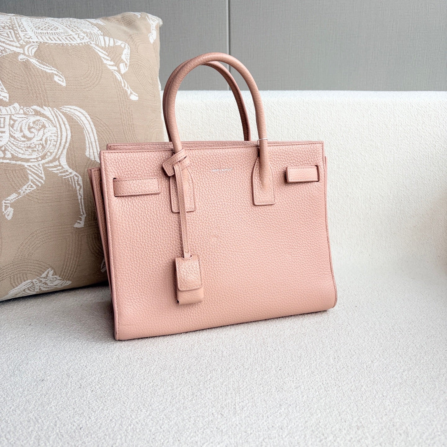 Saint Laurent - Sac de Jour - Pebbled leather - Pink - (small)