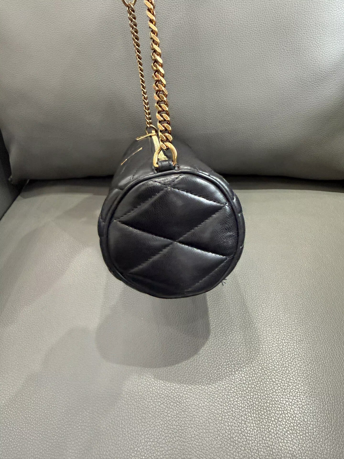 Saint Laurent - Sade Cylindrical Mini Bag - Lambskin leather - Black with Gold-Tone Hardware - (mini)