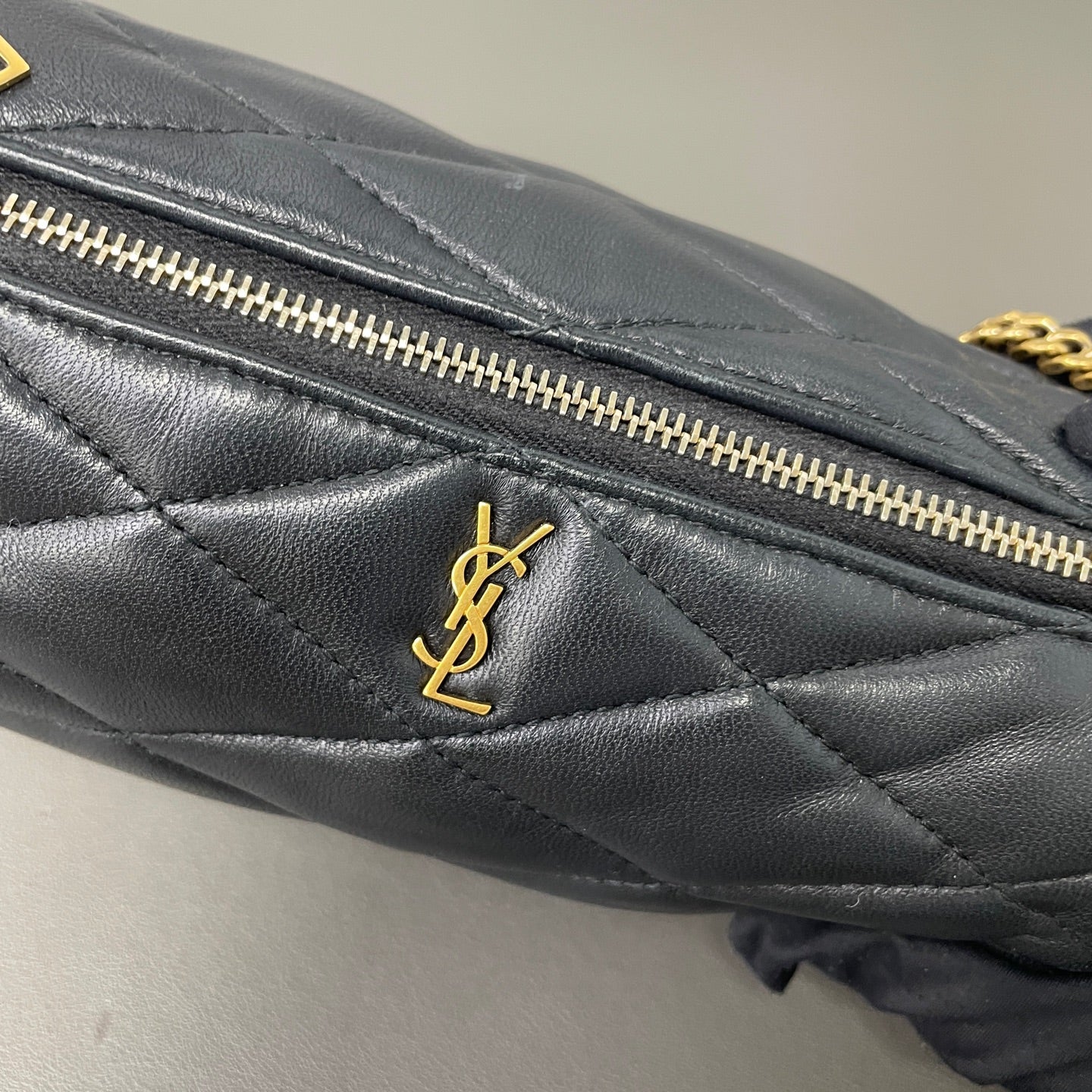 Saint Laurent - Sade - Leather - Black - (mini)