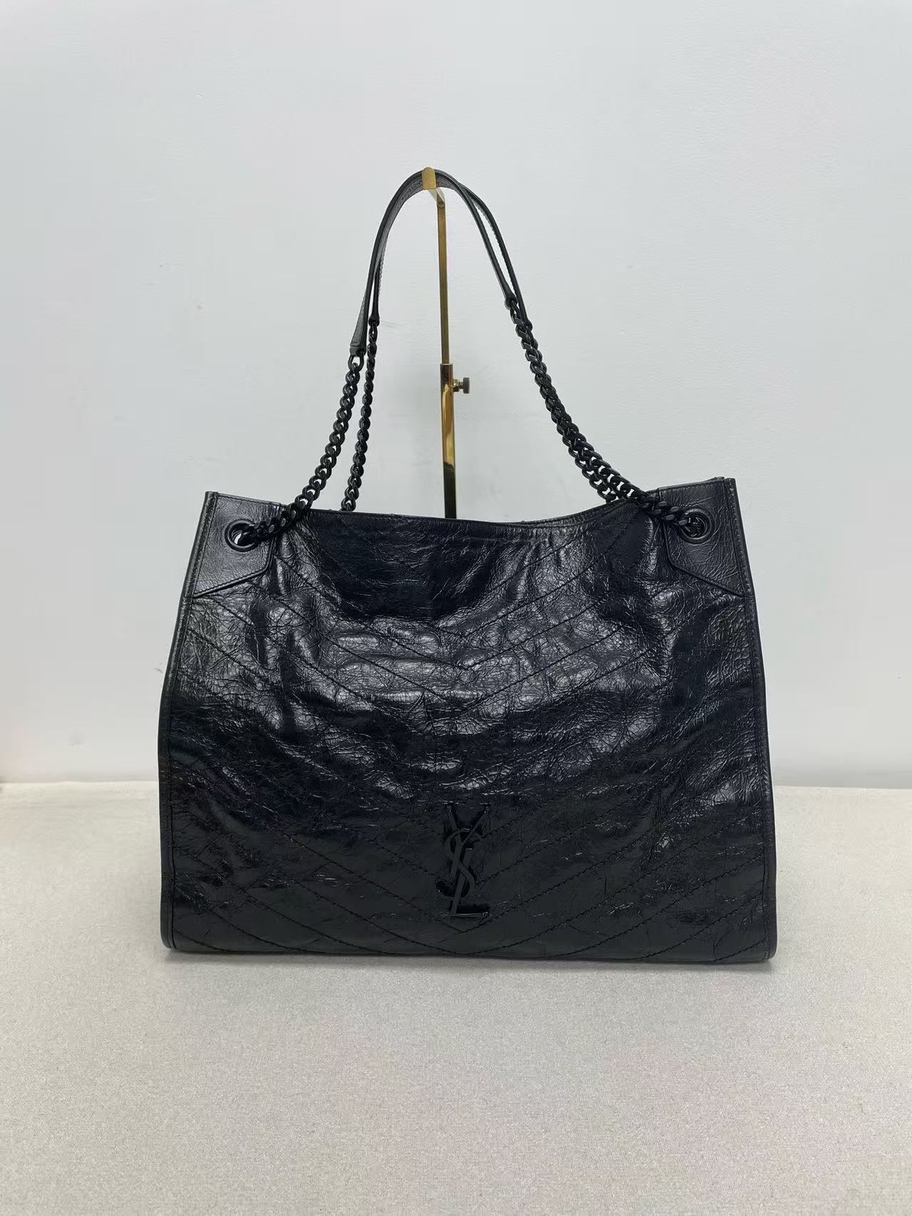 Saint Laurent - Shopping Bag - Crinkled leather - Black - (large)