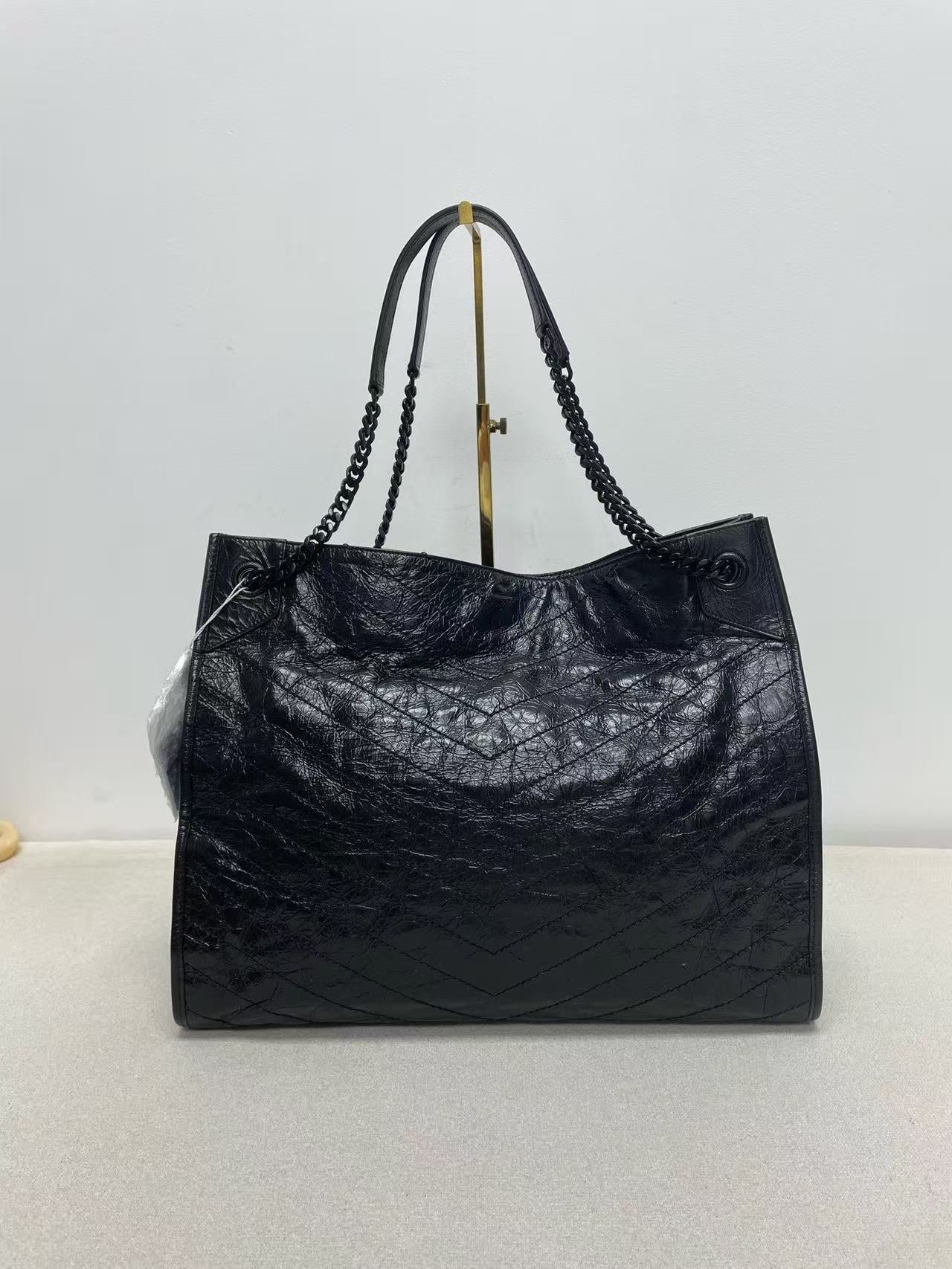 Saint Laurent - Shopping Bag - Crinkled leather - Black - (large)