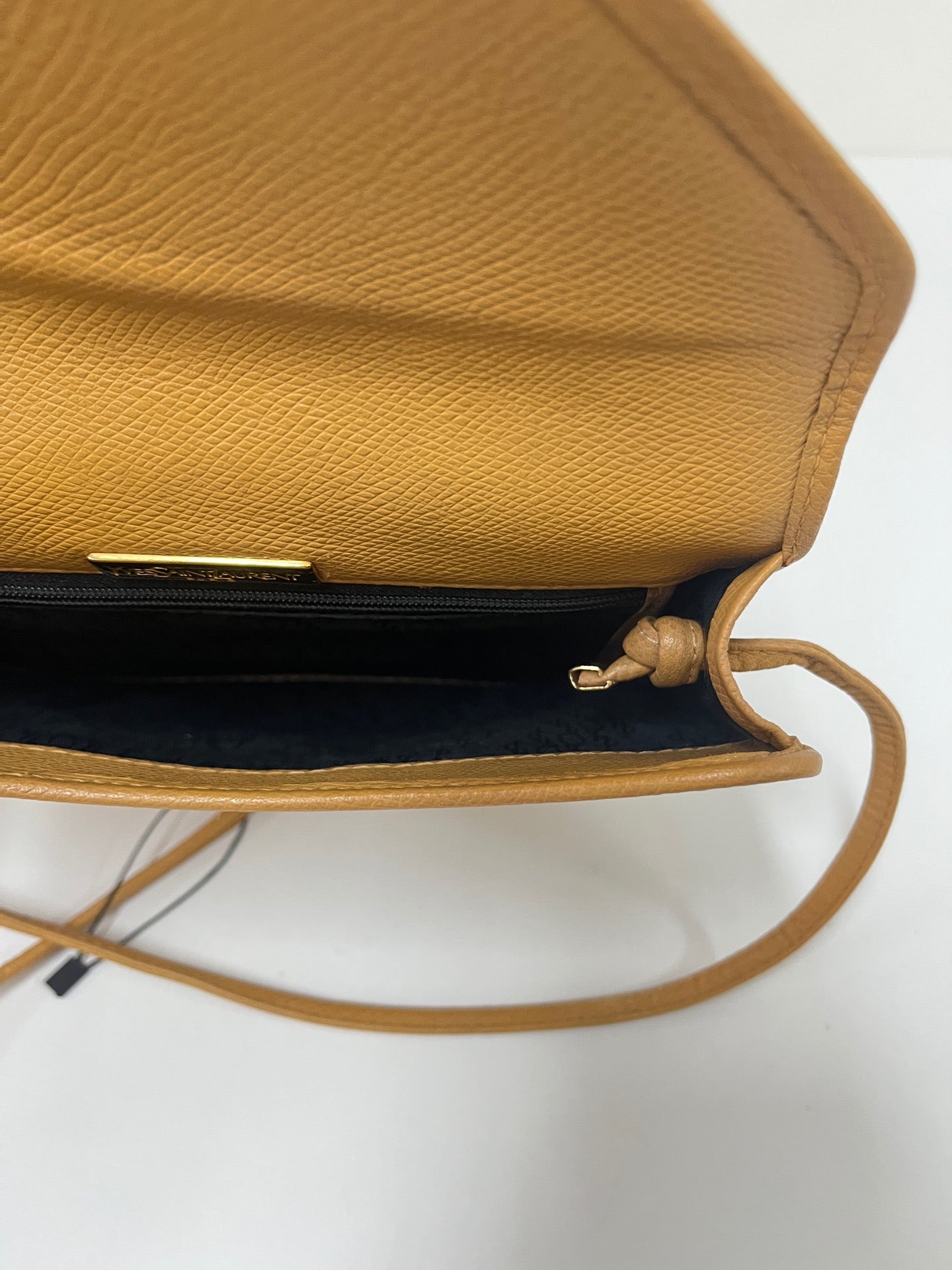 Saint Laurent - Shoulder Bag - Calfskin - Brown - (Other)