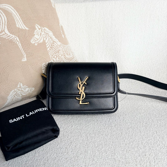 Saint Laurent - Solferino Box Bag - Calfskin leather - Black with Gold-Tone Hardware - (small)
