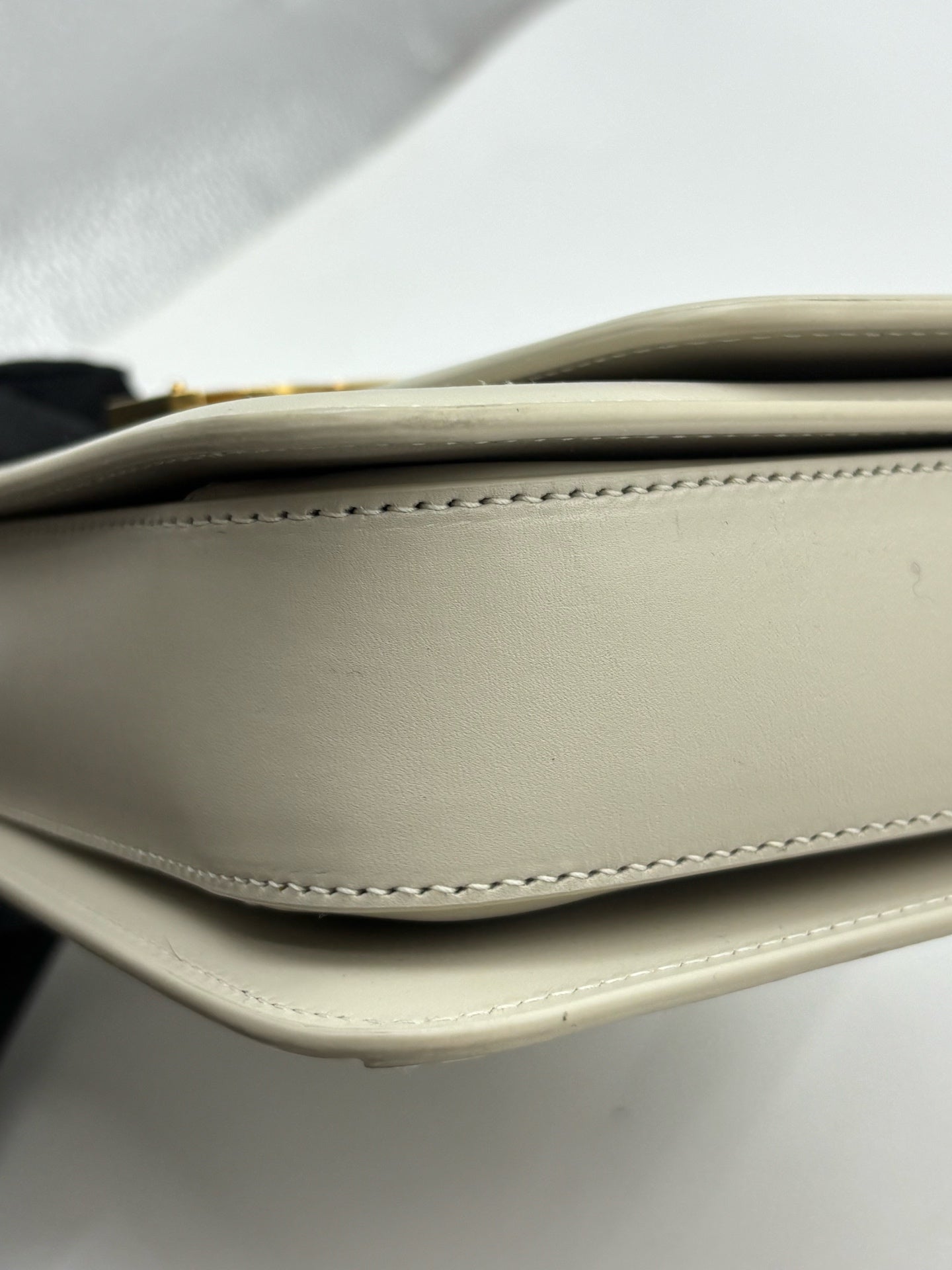 Saint Laurent - Solferino - Leather - Beige - (medium)