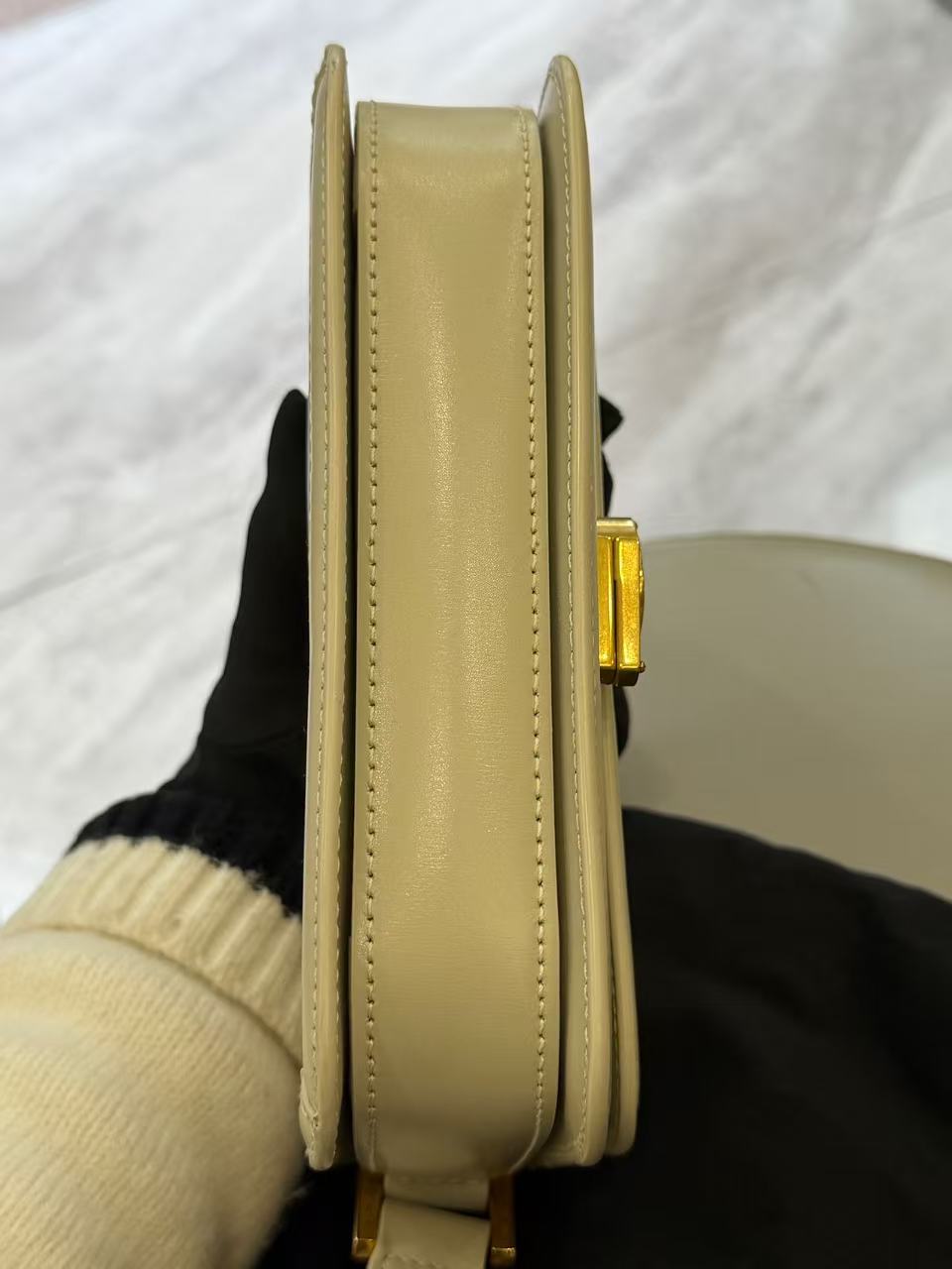 Saint Laurent - Solferino - Leather - Beige with Gold-Tone Hardware - (Small)