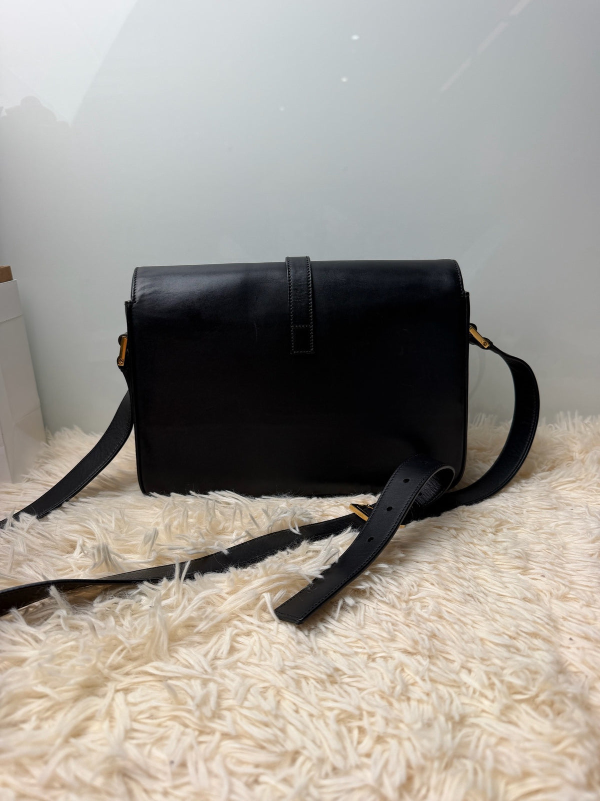 Saint Laurent - Solferino - Leather - Black