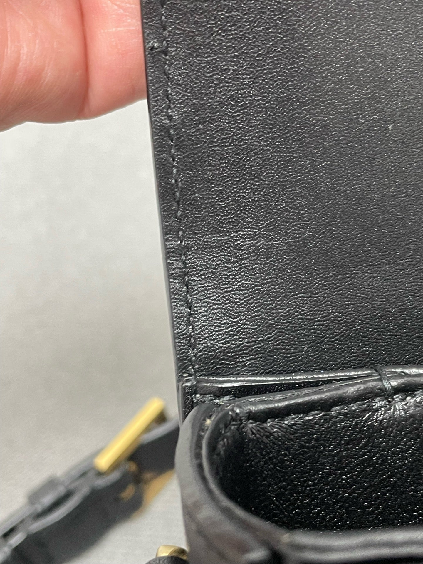 Saint Laurent - Solferino - Leather - Black - (Medium)