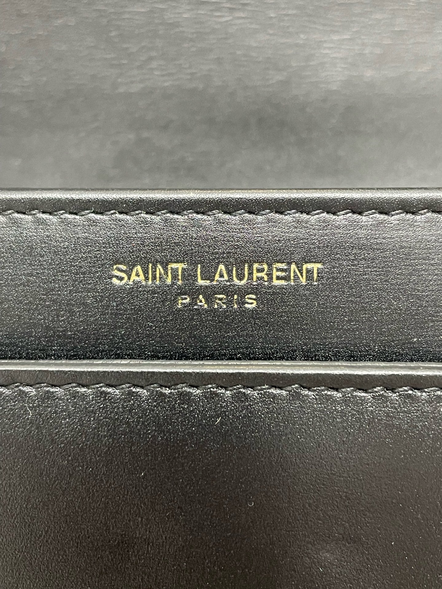 Saint Laurent - Solferino - Leather - Black - (Medium)