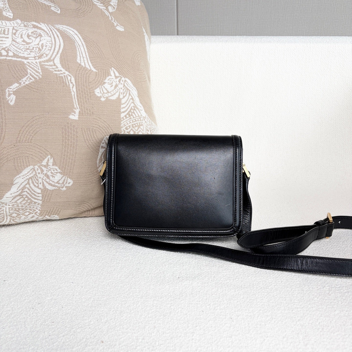 Saint Laurent - Solferino - Leather - Black - (small)