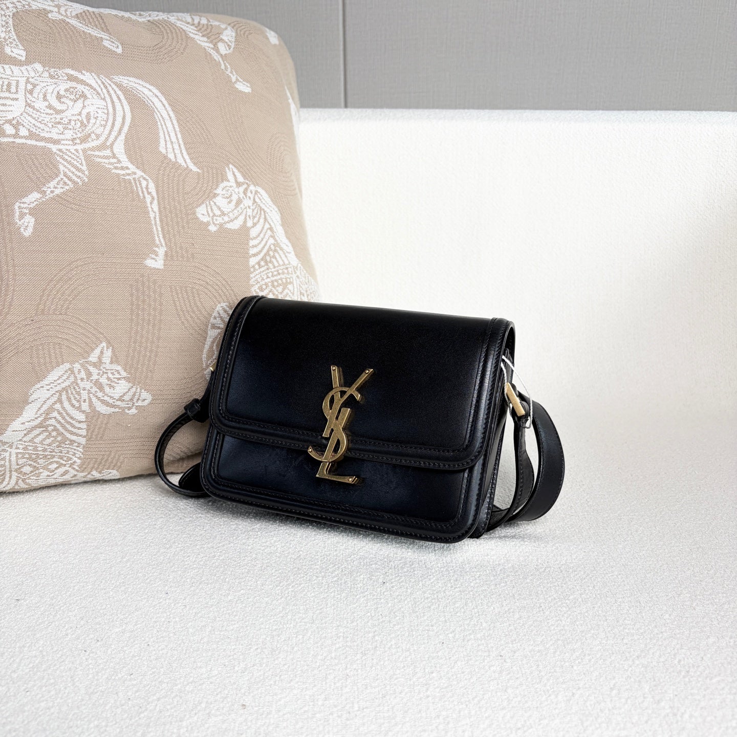 Saint Laurent - Solferino - Leather - Black - (small)