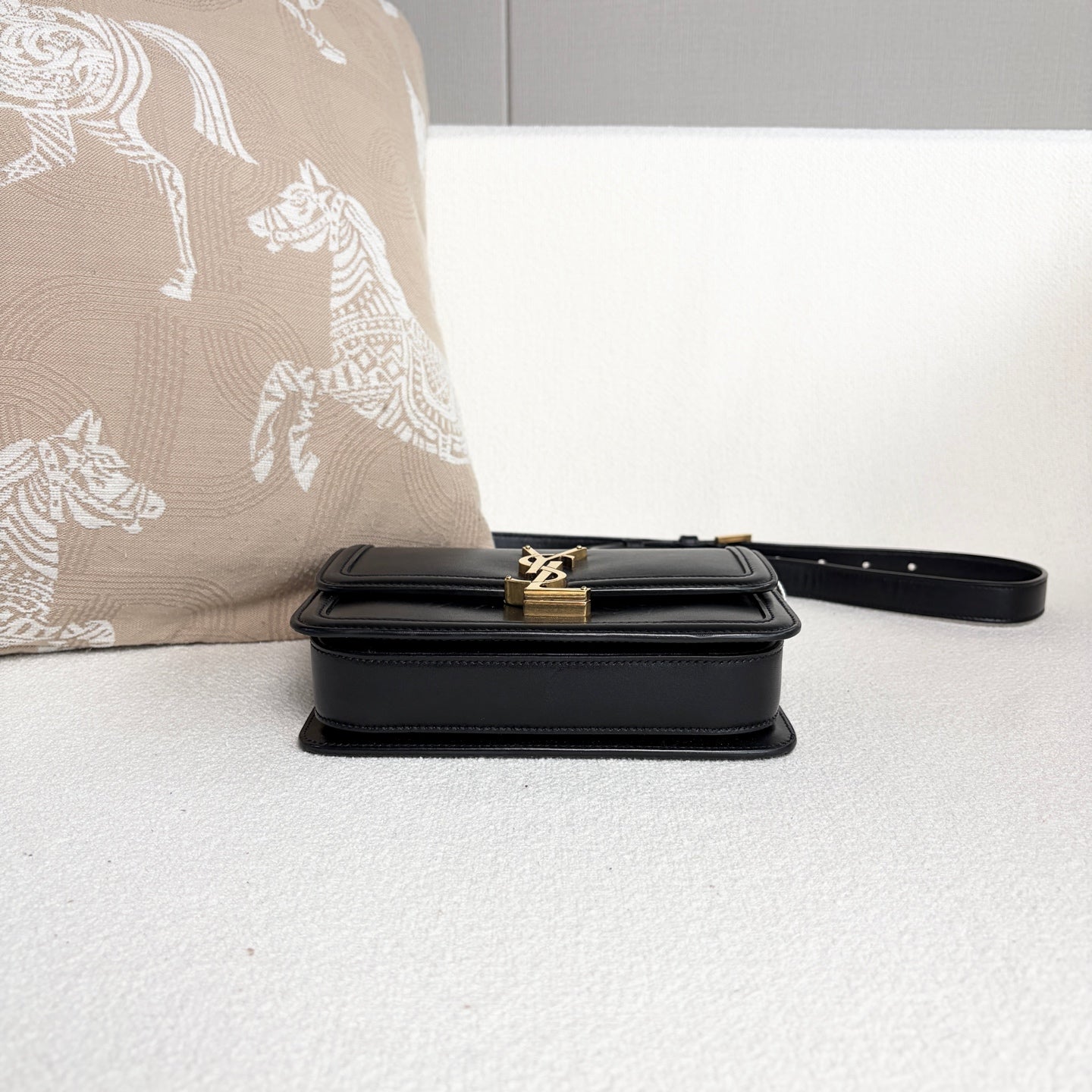 Saint Laurent - Solferino - Leather - Black - (small)