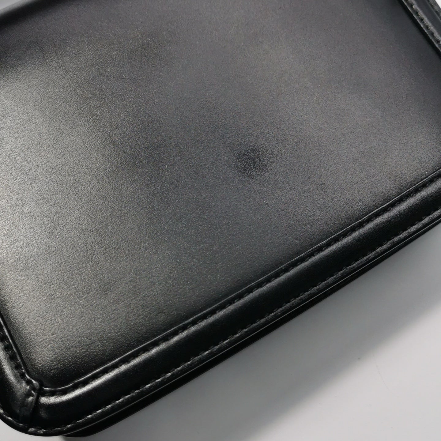 Saint Laurent - Solferino - Leather - Black - (small)