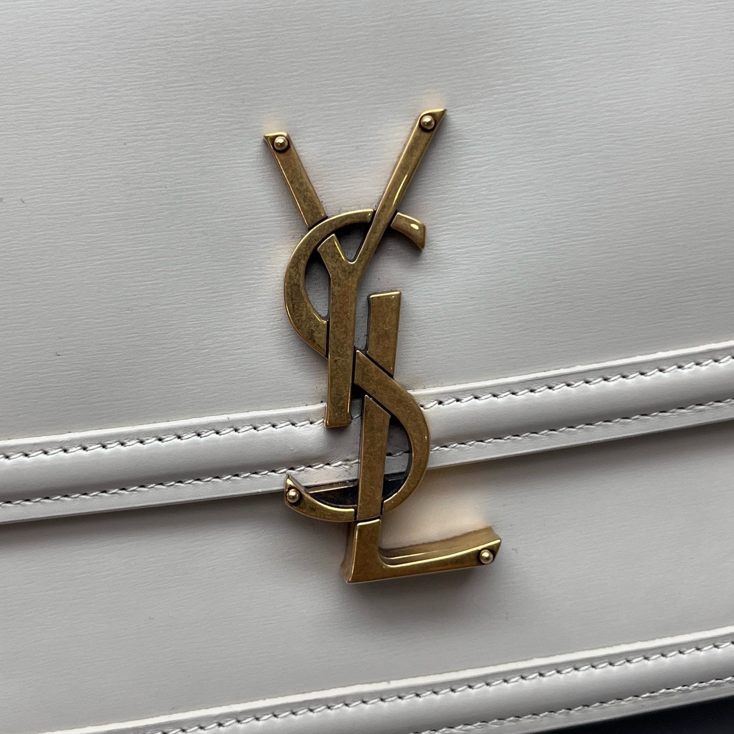 Saint Laurent - Solferino - Smooth calfskin leather - White - (Small)