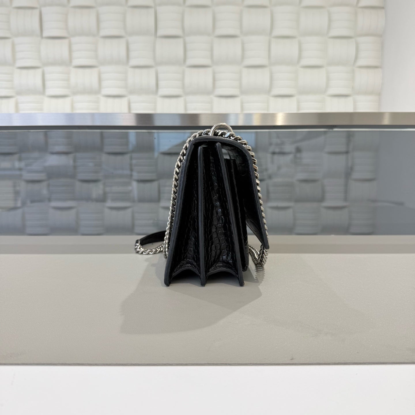 Saint Laurent - Sunset Bag - Croc-embossed cowhide leather - Black with silver-tone hardware - (Medium)