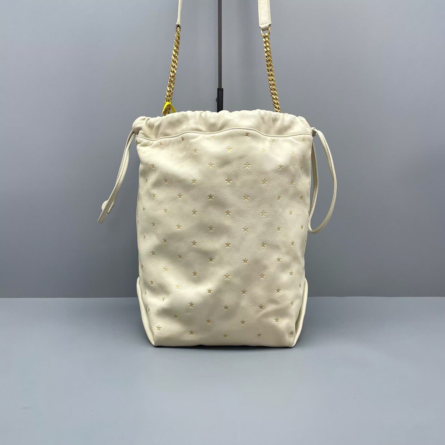 Saint Laurent - Teddy Drawstring Bucket Bag with Pouch - Calfskin leather - White - (medium)