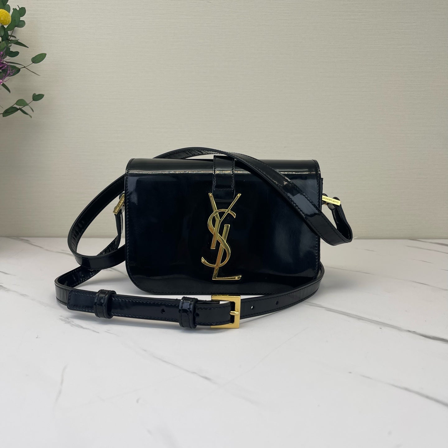 Saint Laurent - Universite - Patent leather - Black - (small)