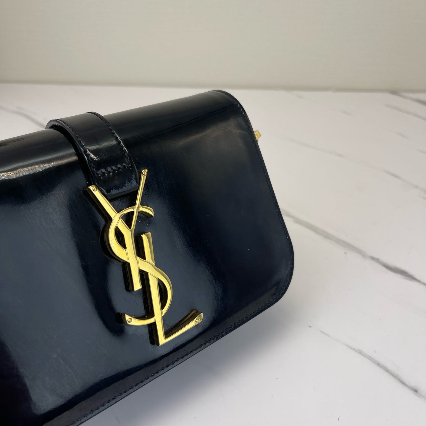 Saint Laurent - Universite - Patent leather - Black - (small)