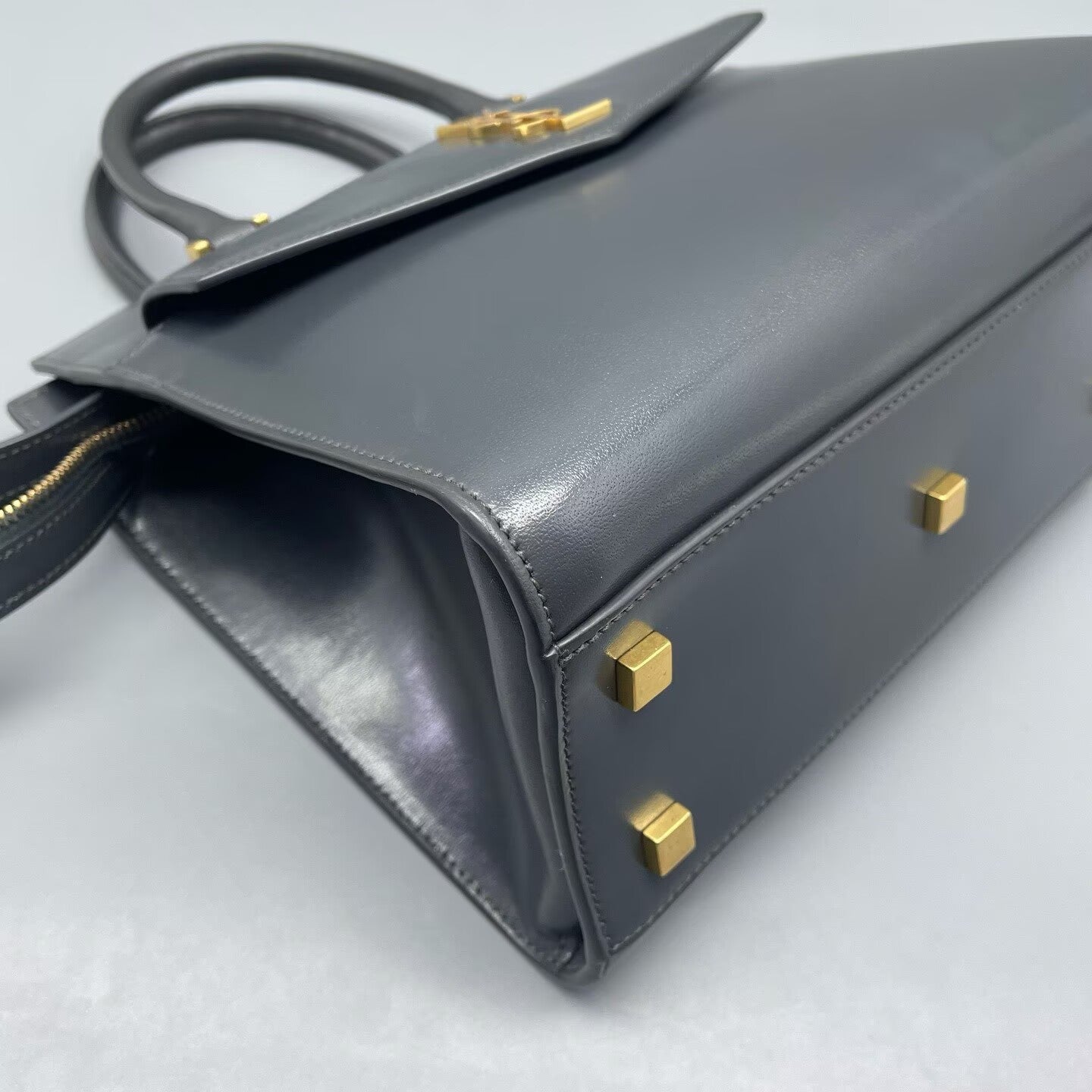 Saint Laurent - Uptown - Smooth calfskin leather - Grey - (small)