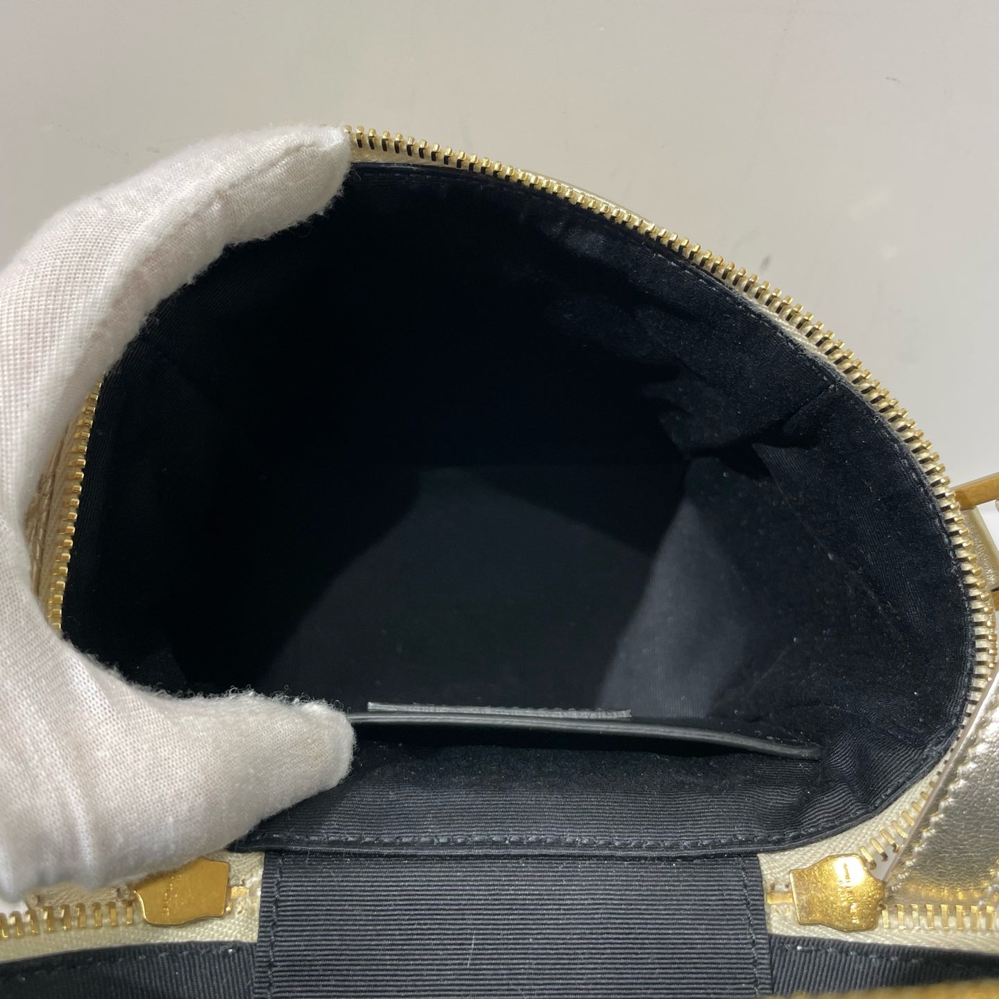 Saint Laurent - Vanity - Leather - Gold - (mini)