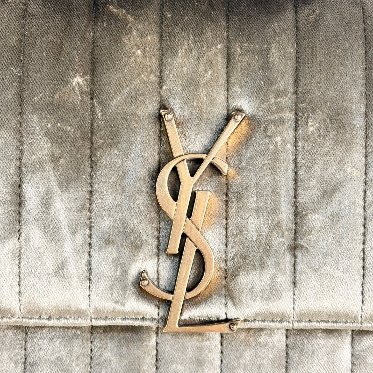 Saint Laurent - Vicky Bag - Velvet - Gold - (mini)