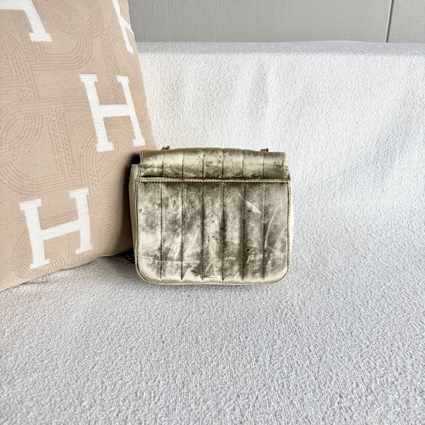 Saint Laurent - Vicky Bag - Velvet - Gold - (mini)