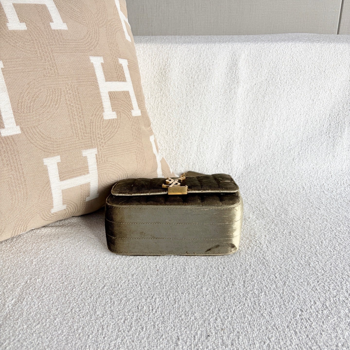 Saint Laurent - Vicky Bag - Velvet - Gold - (mini)