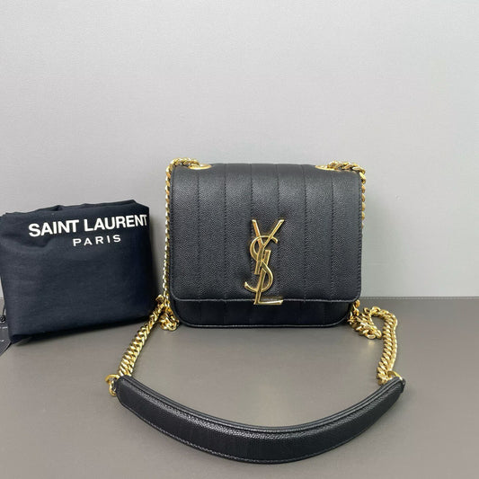 Saint Laurent - Vicky Chain Bag - Grained calfskin leather - Black with Gold-Tone Hardware - (mini)