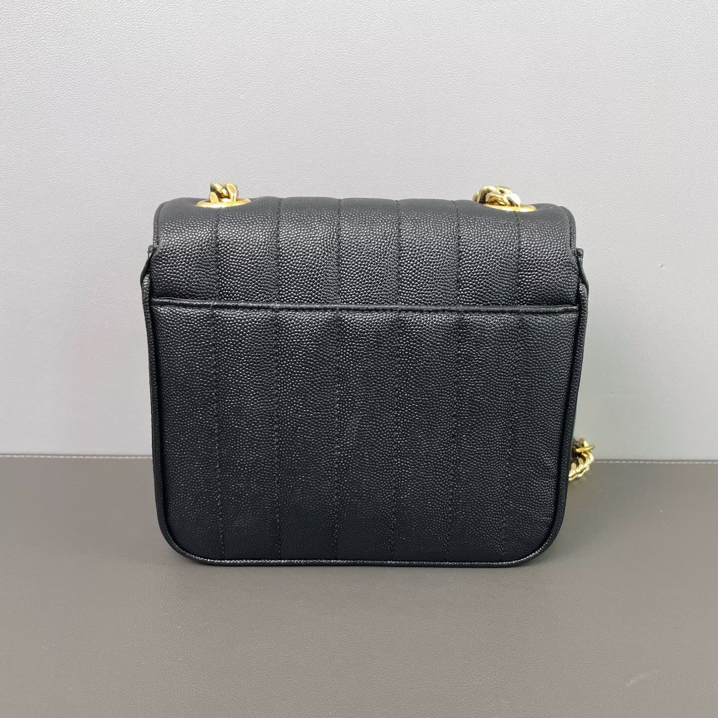 Saint Laurent - Vicky Chain Bag - Grained calfskin leather - Black with Gold-Tone Hardware - (mini)