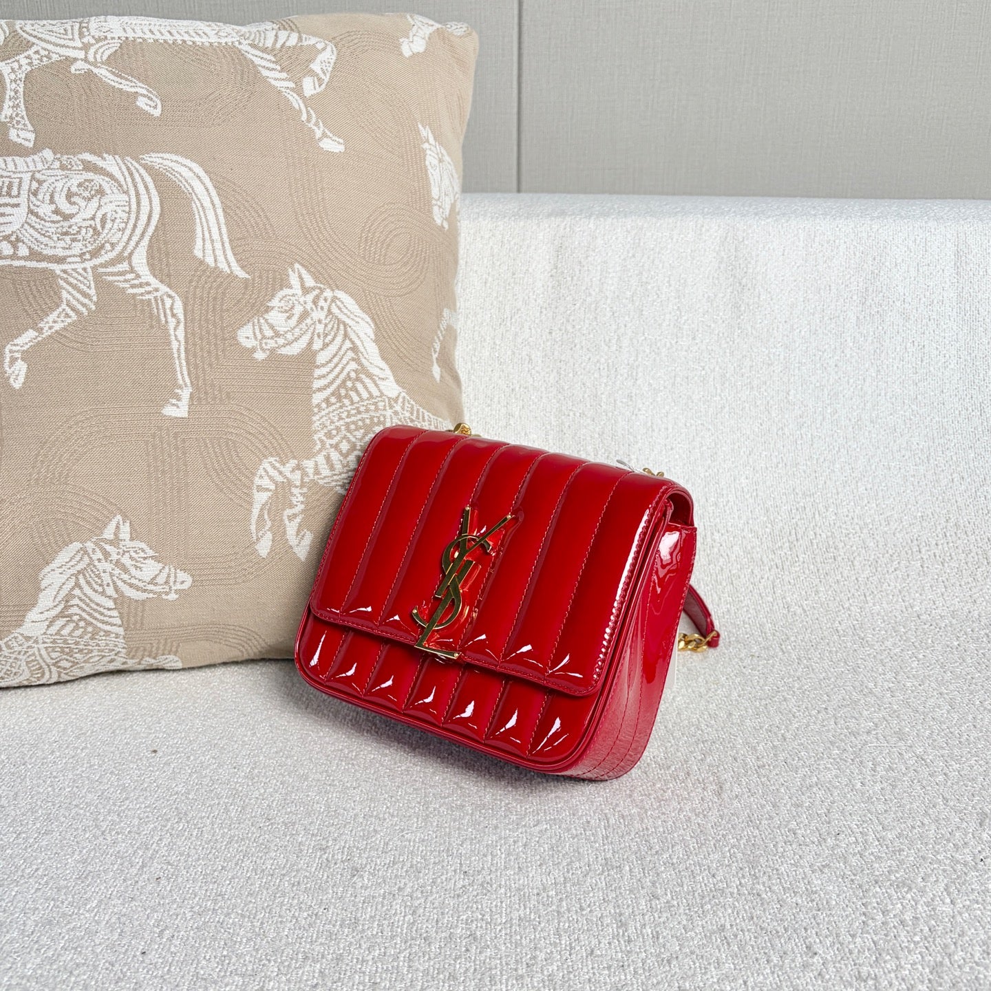 Saint Laurent - Vicky - Patent leather - Red - (Mini)