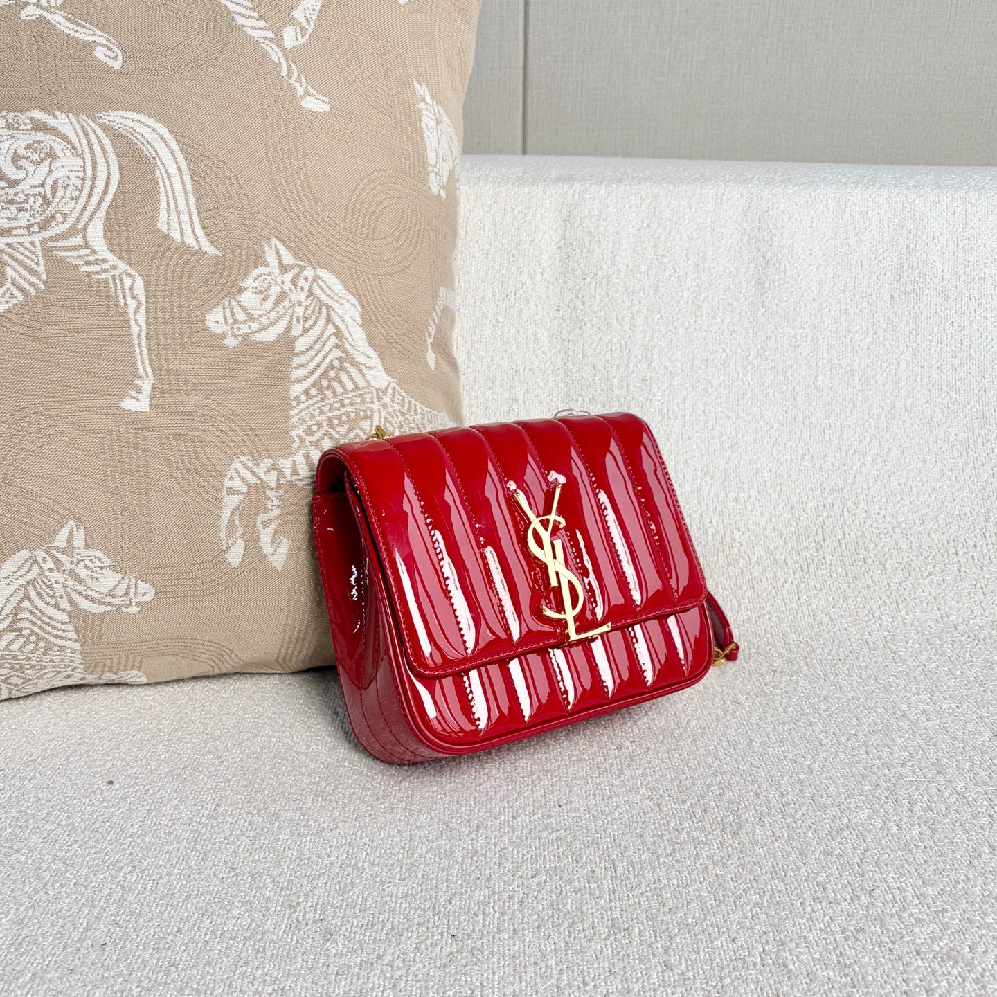 Saint Laurent - Vicky - Patent leather - Red - (Mini)