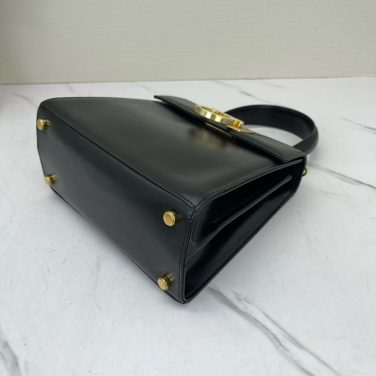 Salvatore Ferragamo - Gancini Top Handle Bag - Calfskin leather - Black with Gold-Tone Hardware - (small)