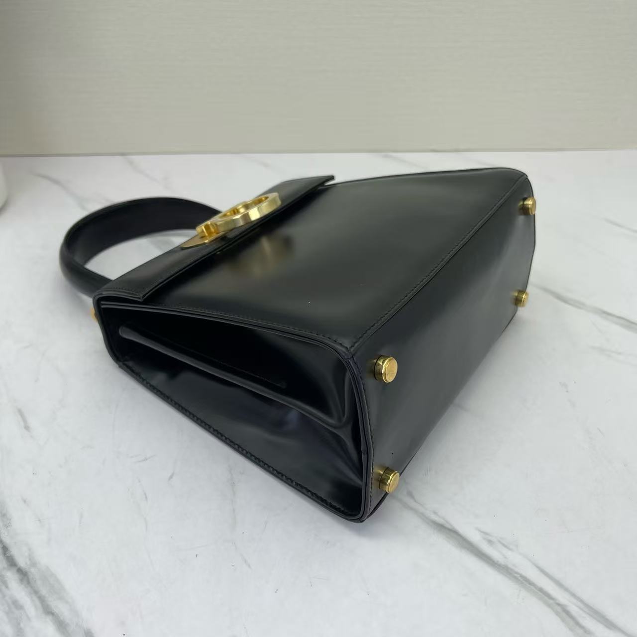 Salvatore Ferragamo - Gancini Top Handle Bag - Calfskin leather - Black with Gold-Tone Hardware - (small)