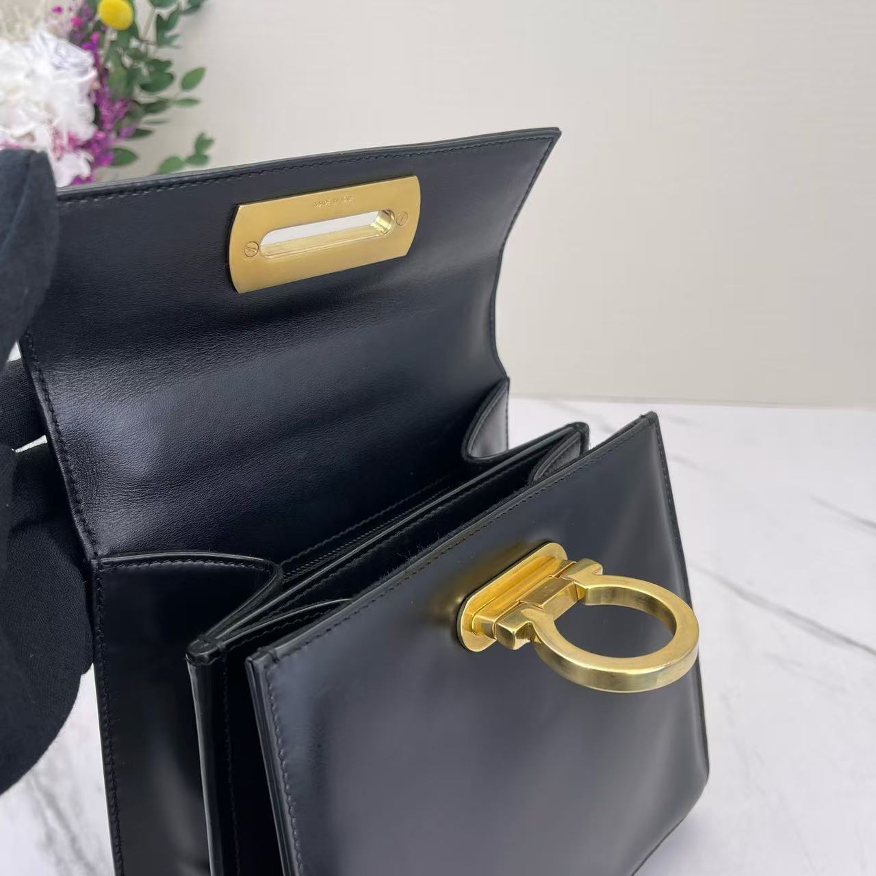 Salvatore Ferragamo - Gancini Top Handle Bag - Calfskin leather - Black with Gold-Tone Hardware - (small)