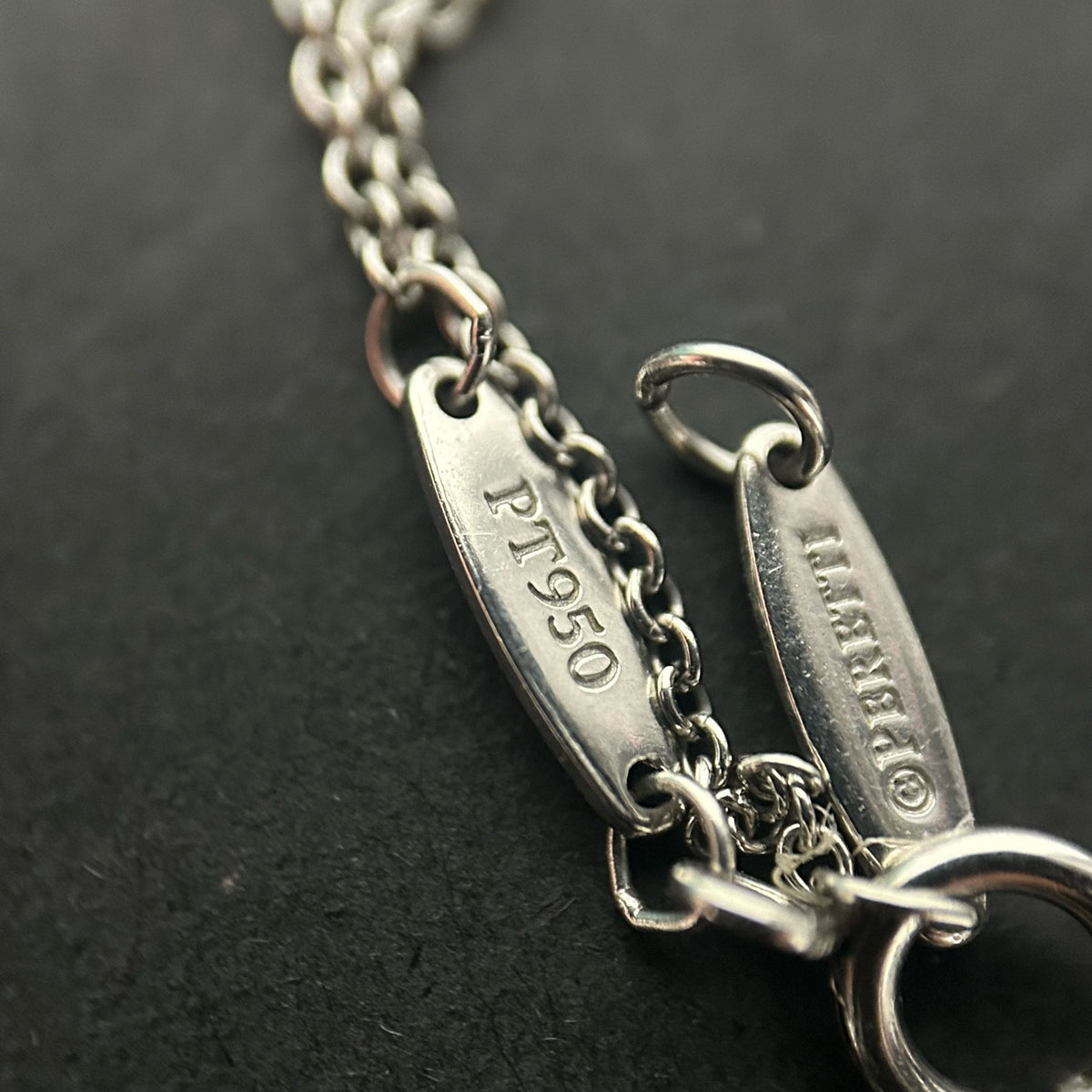 Tiffany & Co. - Elsa Peretti Diamonds by the Yard Necklace - PT950 platinum chain and bezel-set pendant with an approximately 0.10 ct diamond - Silver - (Approximately 40 cm)