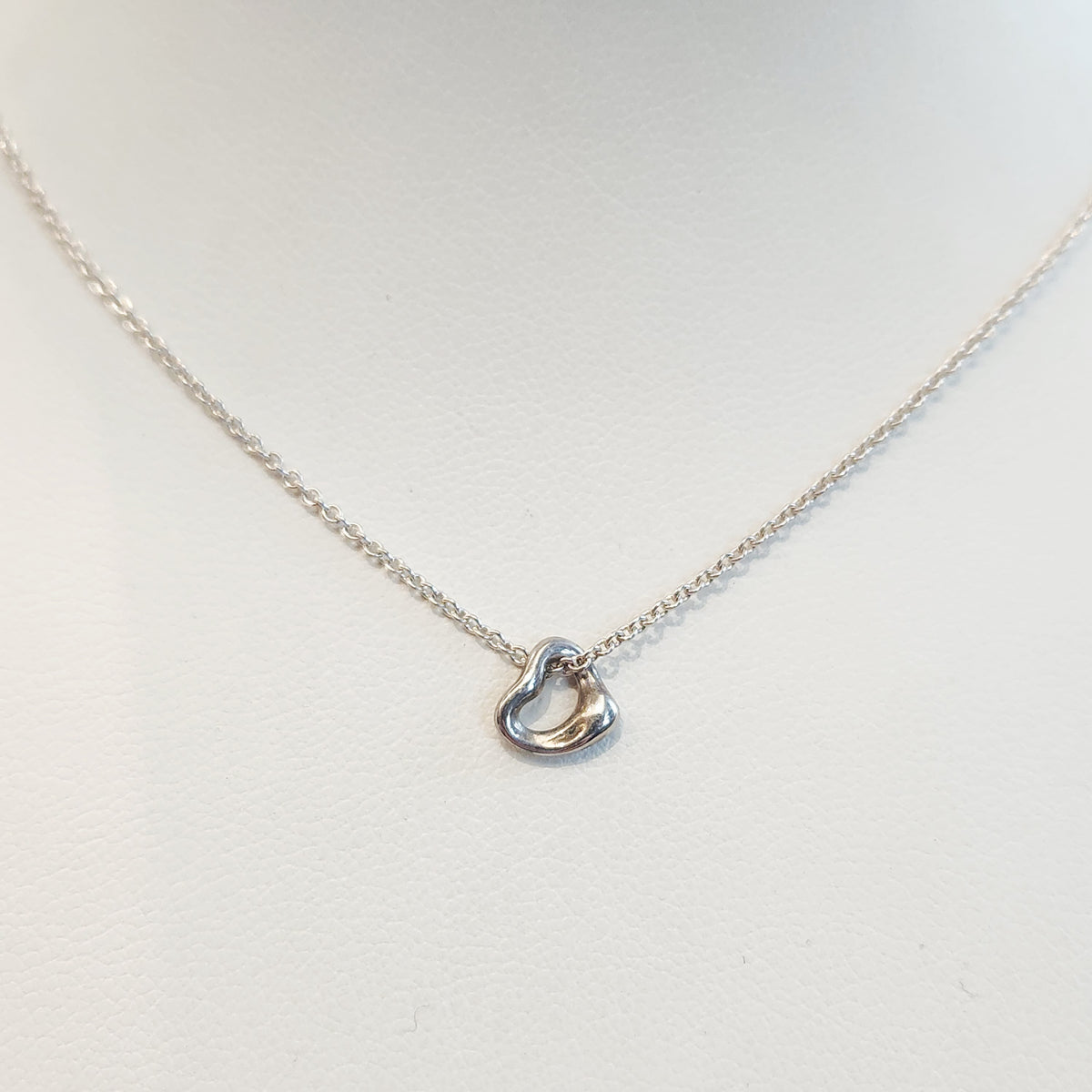 Tiffany & Co. - Elsa Peretti Open Heart Mini - Sterling silver, 925 - Silver - (mini)