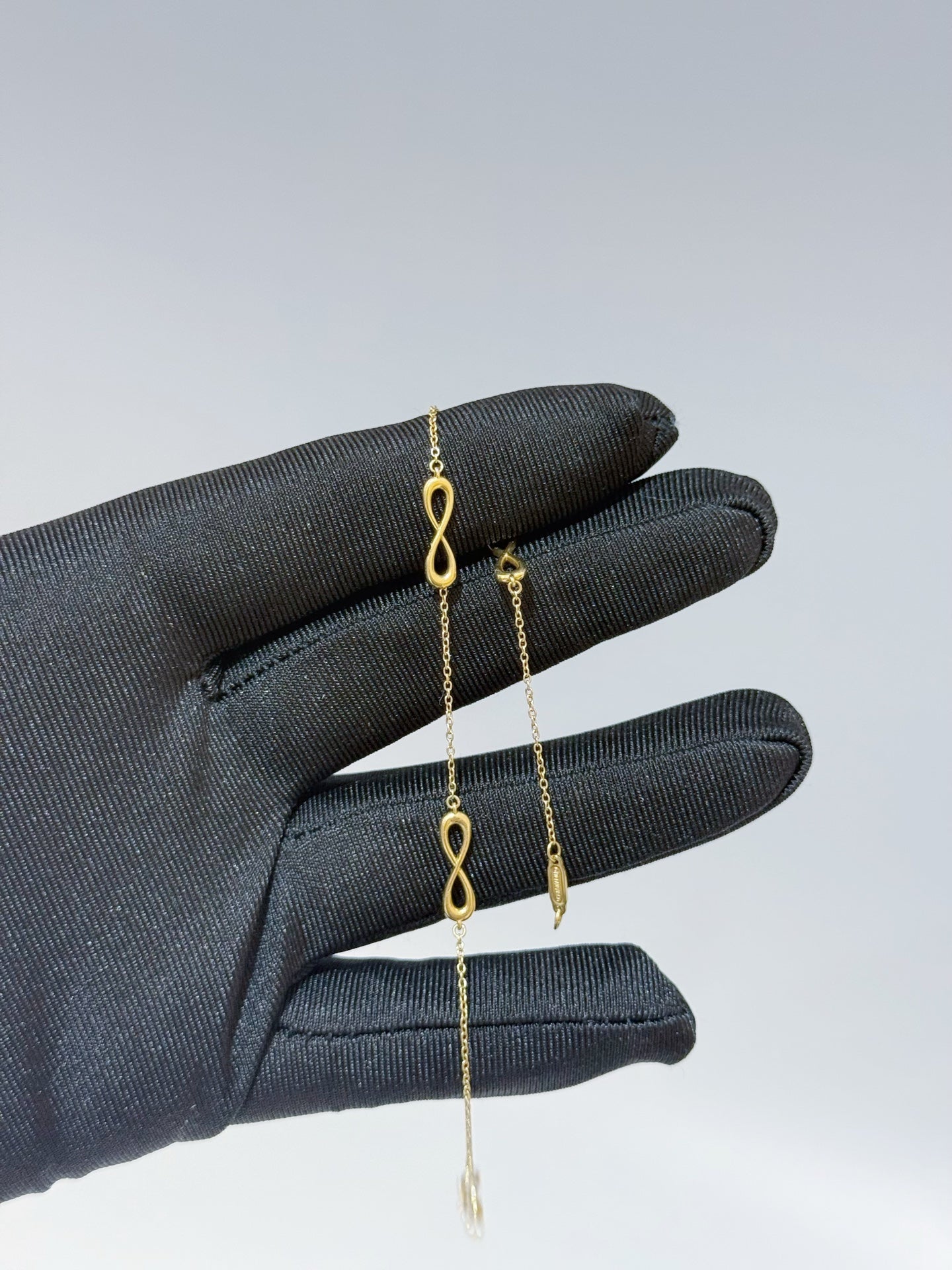 Tiffany & Co - Infinity - Yellow gold - Gold