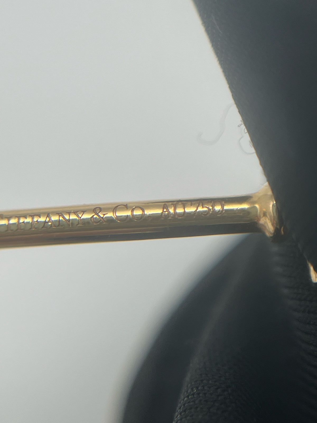 Tiffany & Co. - Keys Bow Key Pendant - 18K rose gold with diamond accents. - Gold