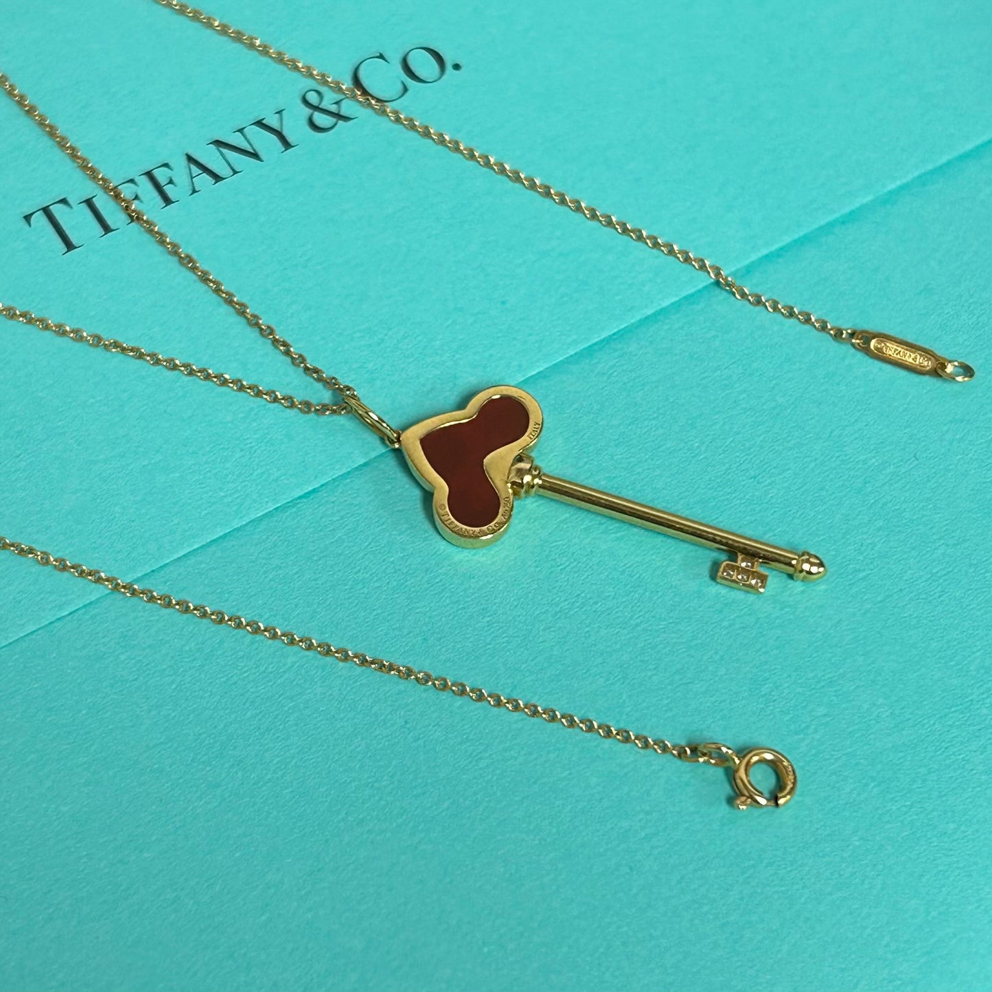 Tiffany & Co - Keys - Yellow gold - Gold - (44 cm)