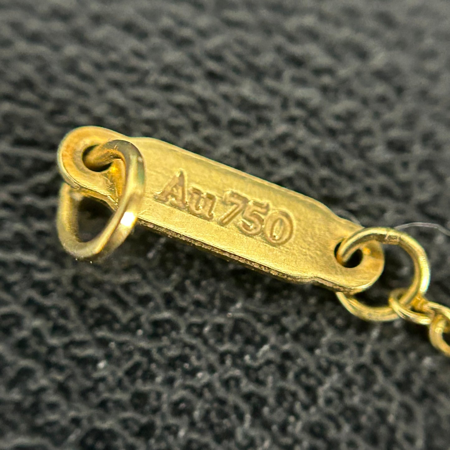 Tiffany & Co - Keys - Yellow gold - Gold - (44 cm)