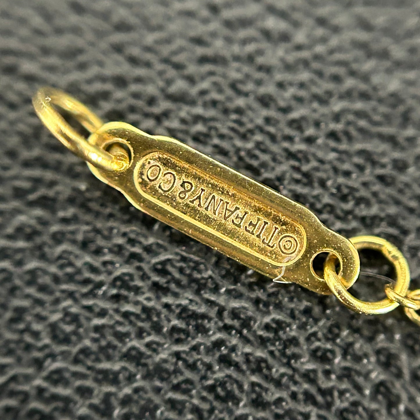 Tiffany & Co - Keys - Yellow gold - Gold - (44 cm)