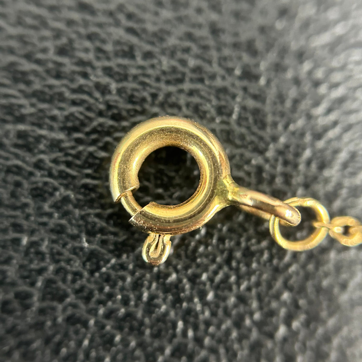 Tiffany & Co. - Open Heart - 18K yellow gold with brilliant-cut diamond accents. - Gold - (40 cm)