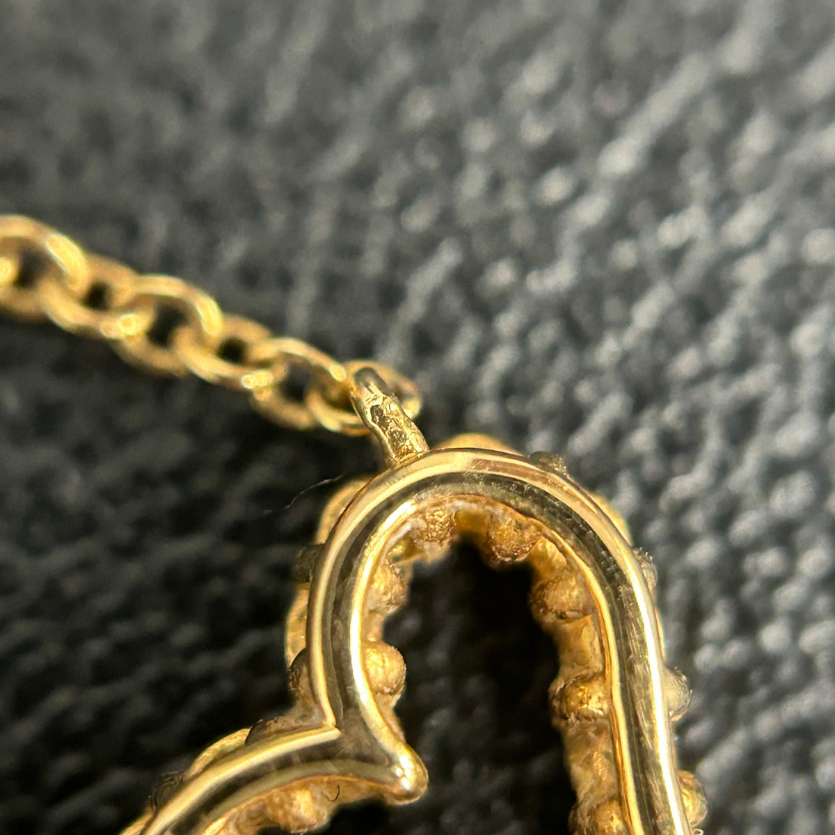 Tiffany & Co. - Open Heart - 18K yellow gold with brilliant-cut diamond accents. - Gold - (40 cm)