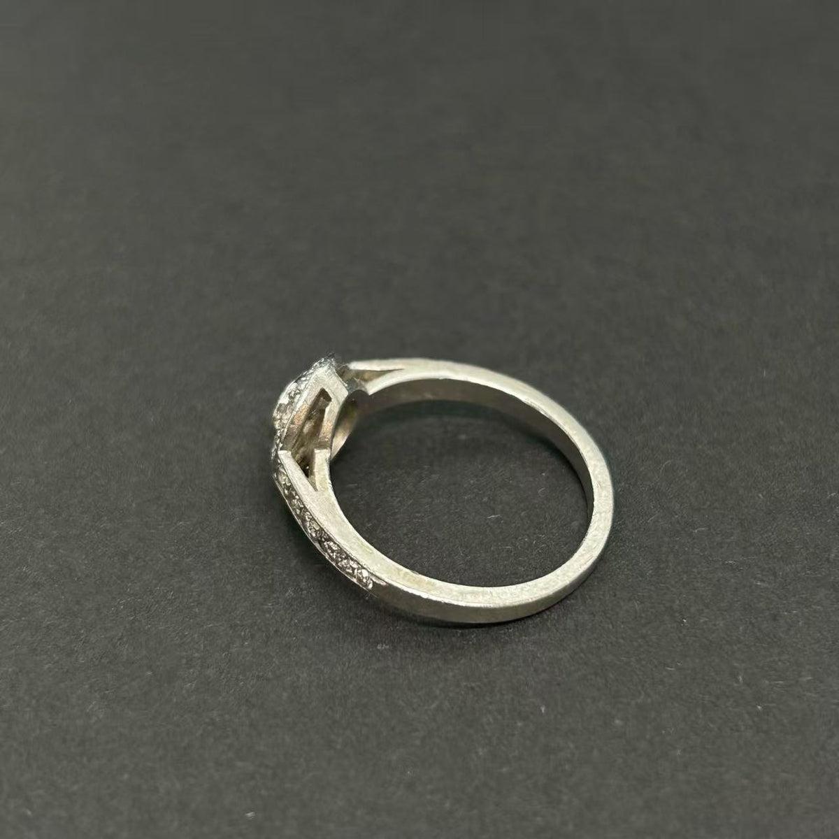 Tiffany & Co - Other - Platinum - Silver - (50)