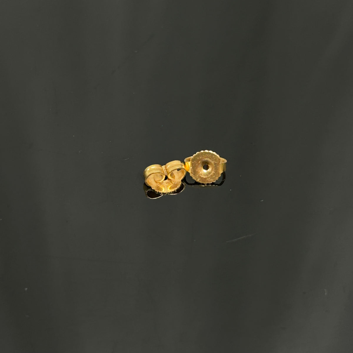 Tiffany & Co. - Setting - 18k yellow gold with diamonds; the source states 12 points. - Gold