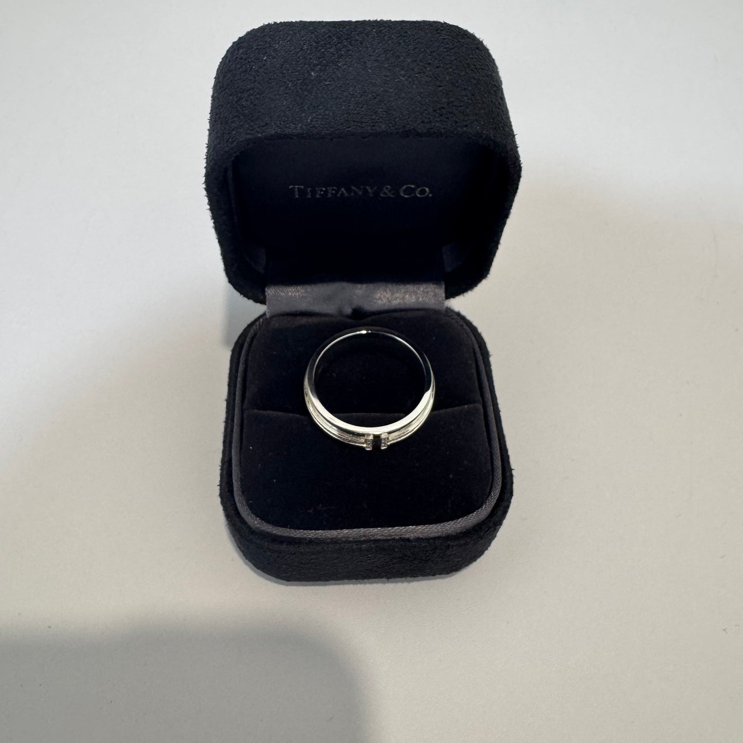 Tiffany & Co - T Ring - White gold - Silver - (56)