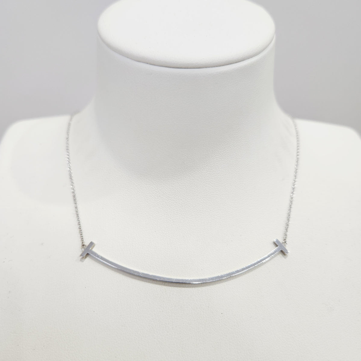 Tiffany & Co. - T Smile Large - 18K white gold - Silver - (Large)